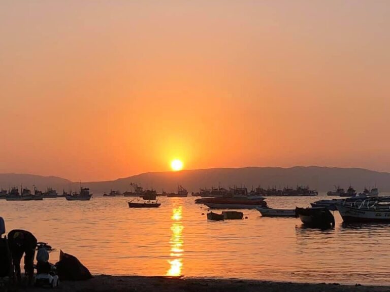 Paracas, Peru